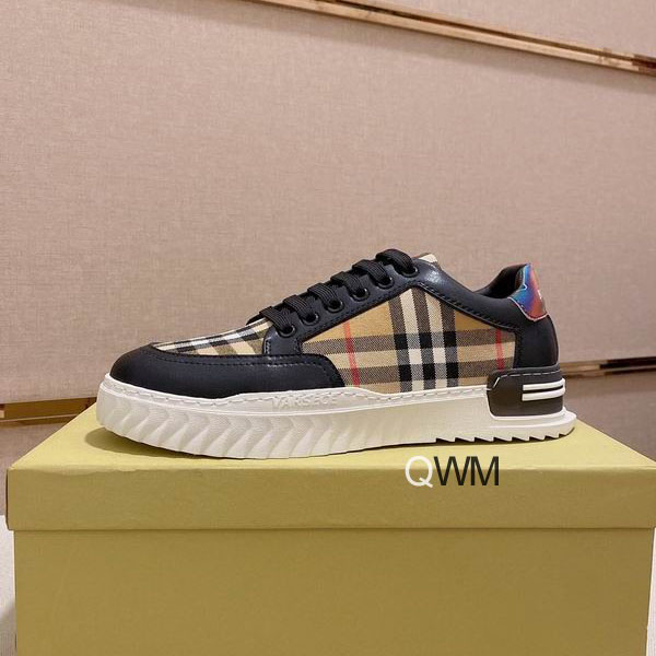 men Burberry shoes-414
